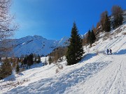 10 Con vista sul Pegherolo (2369 m)